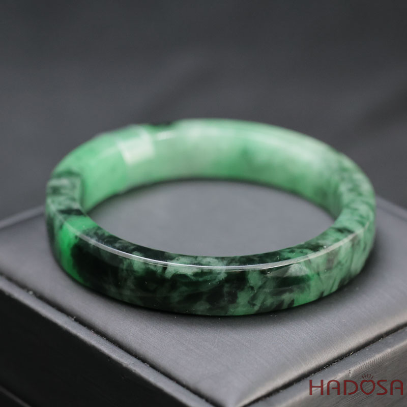Vòng Ngọc Cẩm Thạch bản vuông xanh lí ni 55
