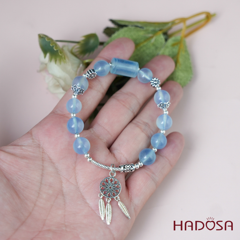 Vòng tay đá Aquamarine 8mm mix charm bạc 925