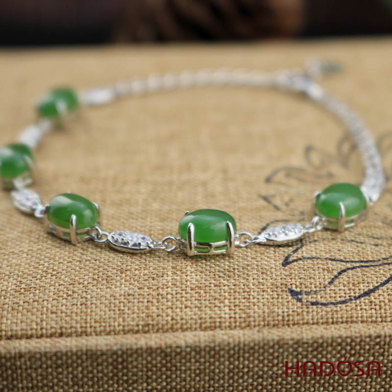 Lắc tay Ngọc bích 6*8mm bạc 925