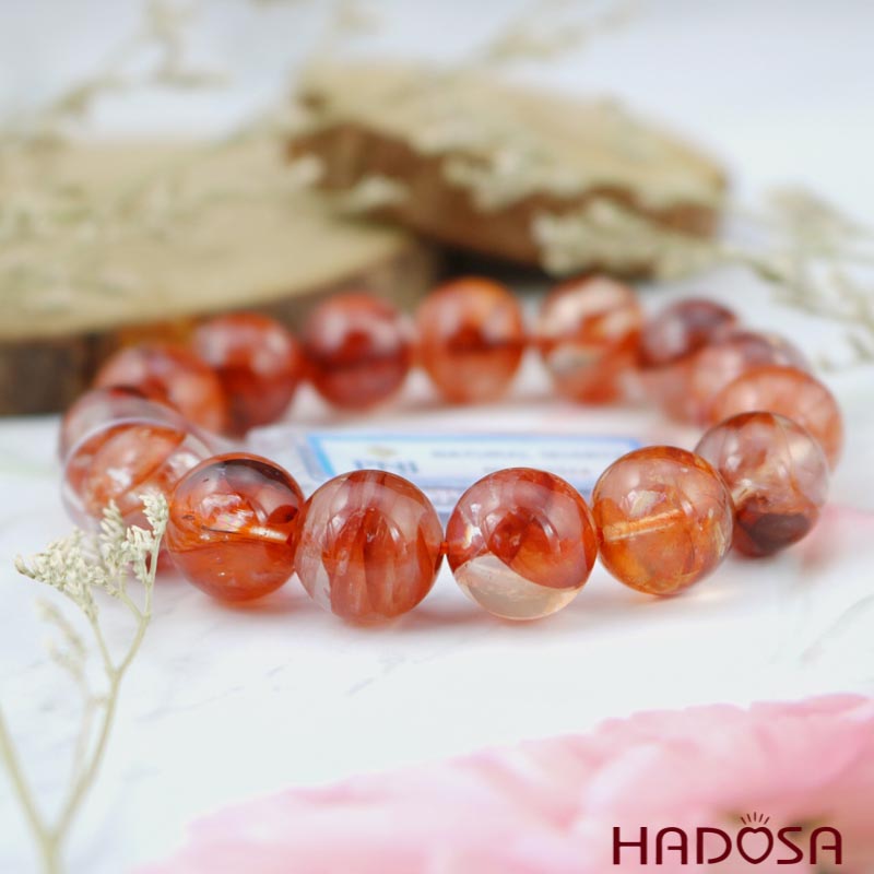 Vòng đá Thạch Anh ưu linh huyết 13mm