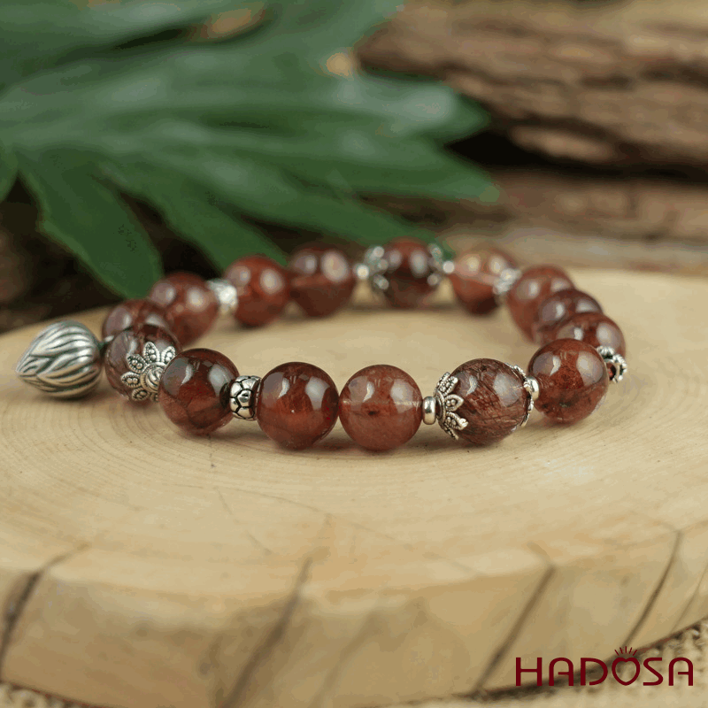 Vòng Thạch anh tóc đỏ 10mm mix charm bạc 925