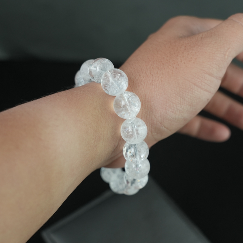 Vòng tay thạch anh trắng 12mm chuẩn 5A