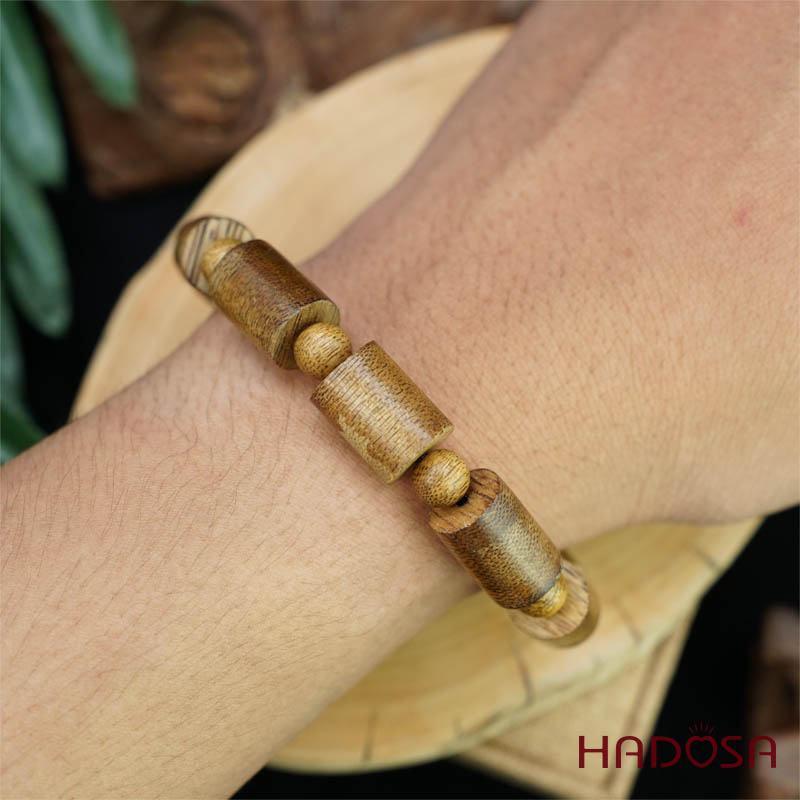 Vòng tay Trầm Tốc hạt lu thống 12x16mm