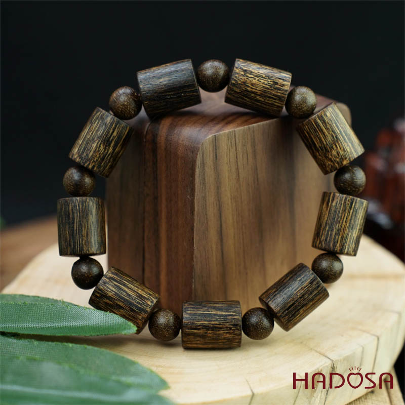 Vòng tay Trầm Hương hạt trụ cd 12x16mm