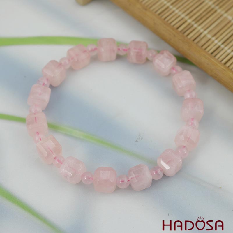 Vòng Thạch anh hồng vuông 8mm chuẩn 3A