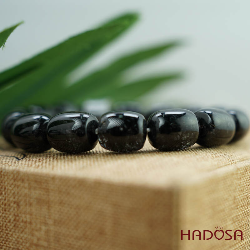 Vòng đá Thạch anh tóc đen 10x13mm chuẩn 6A