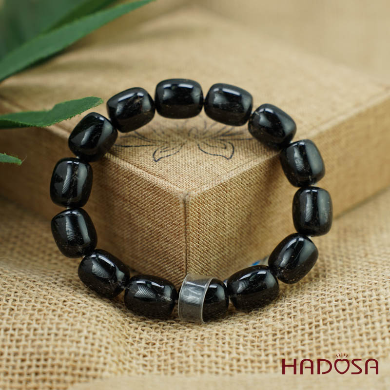 Vòng đá Thạch anh tóc đen 12x16mm chuẩn 6A