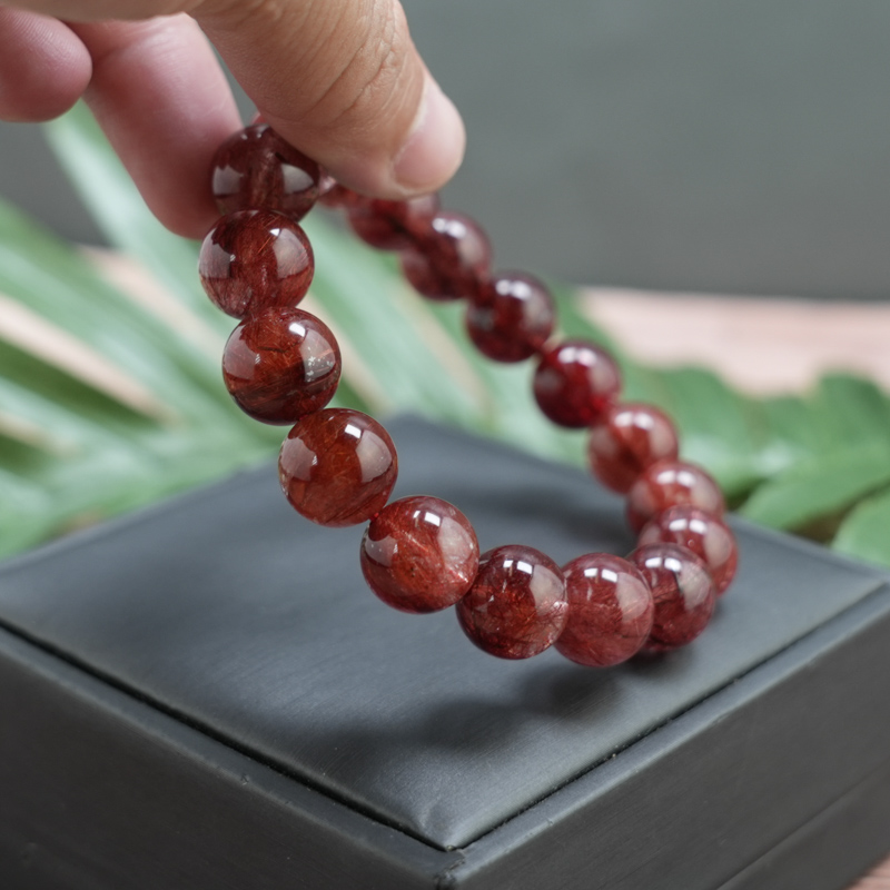 Vòng Thạch anh tóc đỏ 12mm chuẩn 5A