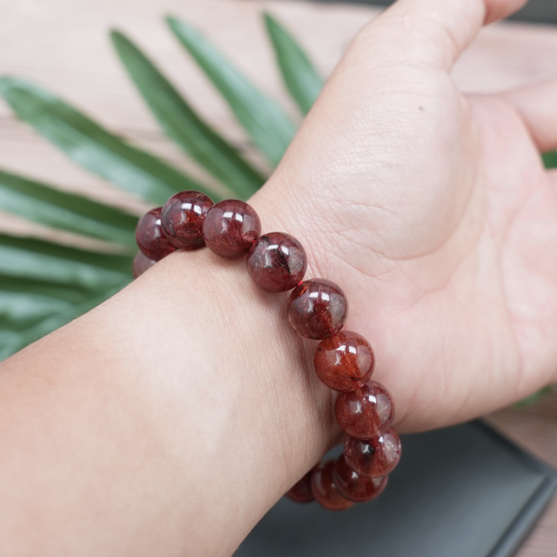 Vòng Thạch anh tóc đỏ 12mm chuẩn 5A