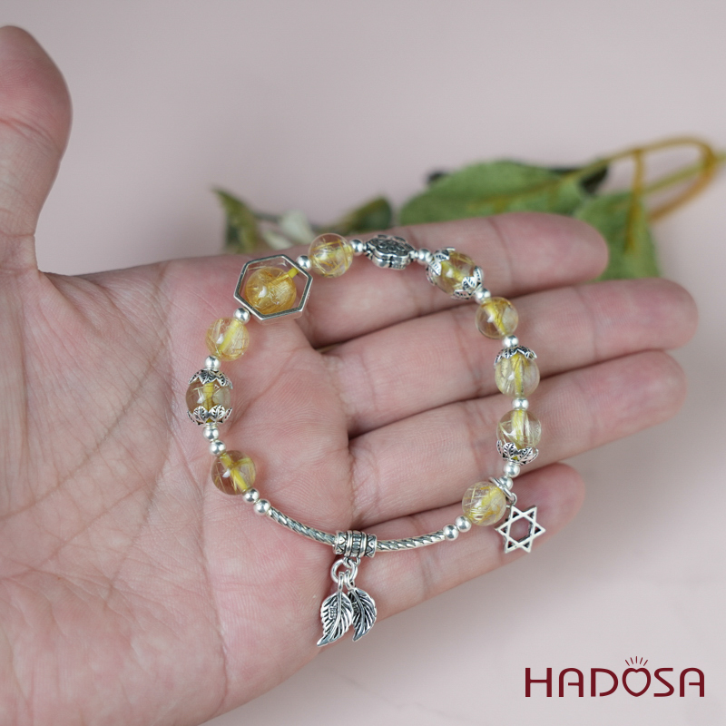 Vòng thạch anh tóc vàng 7mm mix charm bạc 925