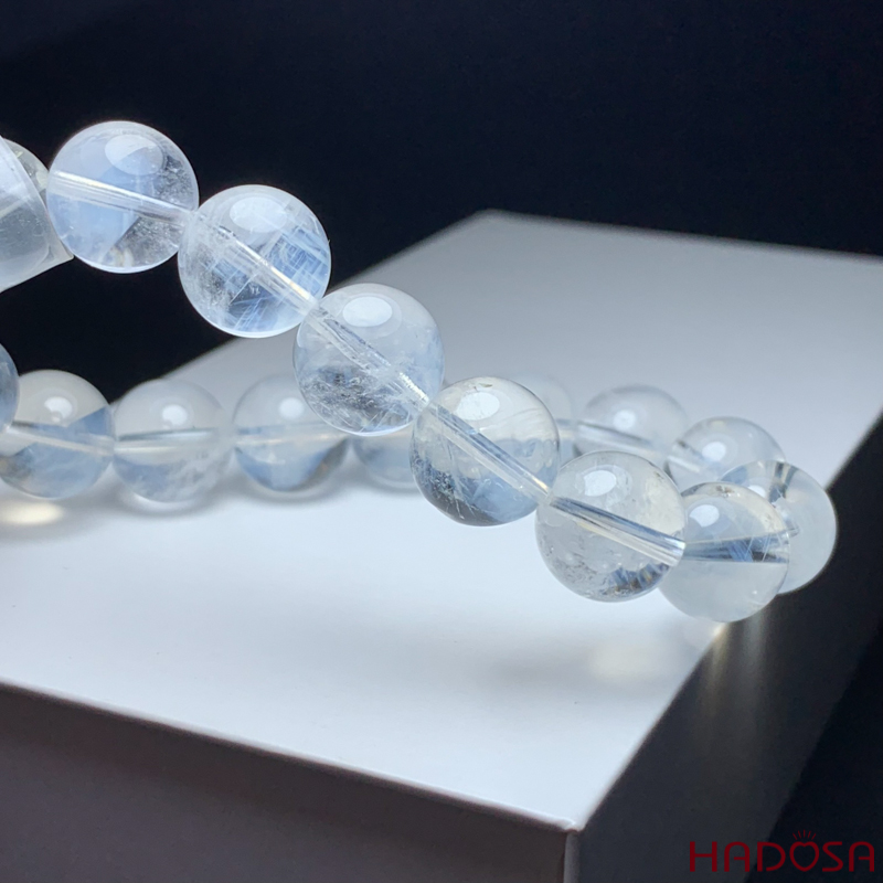 Vòng Thạch anh trắng ánh trăng 12mm chuẩn 8A