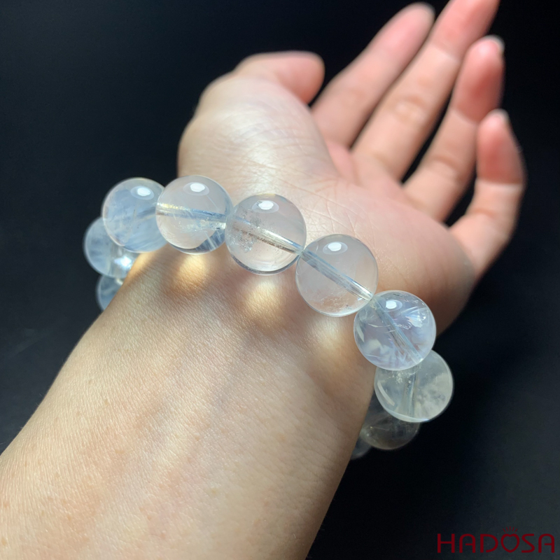 Vòng Thạch anh trắng ánh trăng 12mm chuẩn 8A