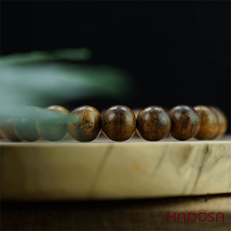 Vòng tay Trầm Tốc hạt tròn 10mm