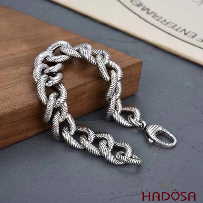 Vòng tay nam bạc Thái khoen lật cá tính