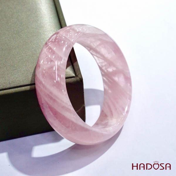 Vòng kiềng Thạch anh hồng ni 52 cao cấp 4A