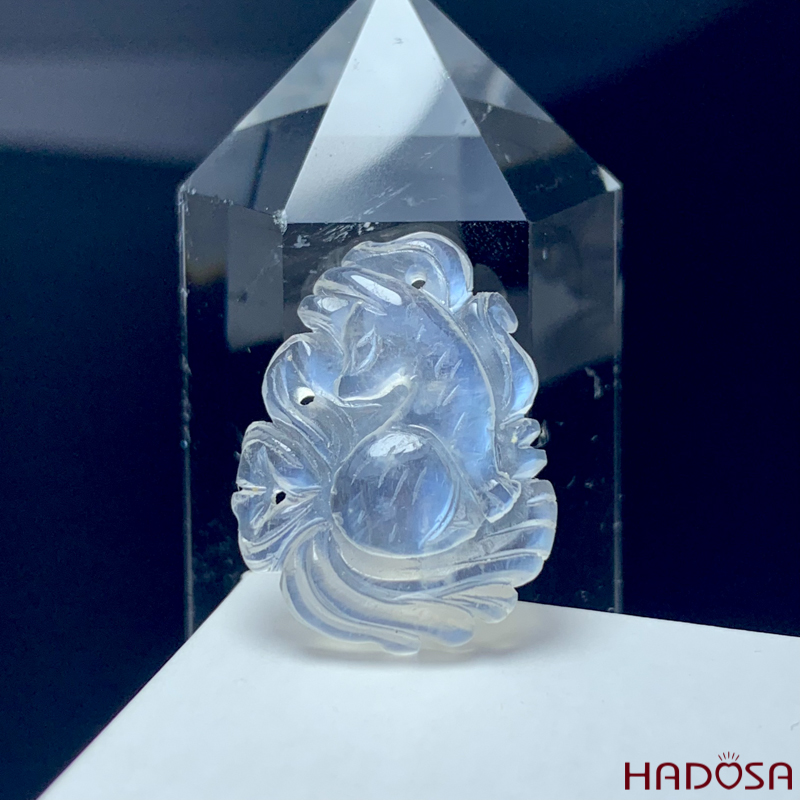 Mặt Hồ Ly chúa đá Mặt Trăng