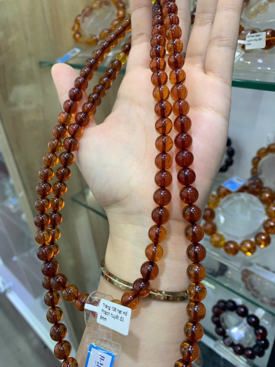 Chuỗi hổ phách 108 hạt baltic huyết đỏ 8mm cao cấp