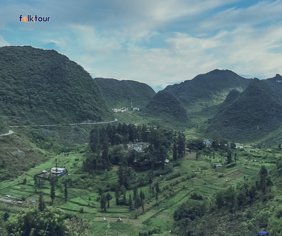 Kinh nghiệm du lịch Hà Giang – Tour Hà Giang khám phá Dinh thự Vua Mèo