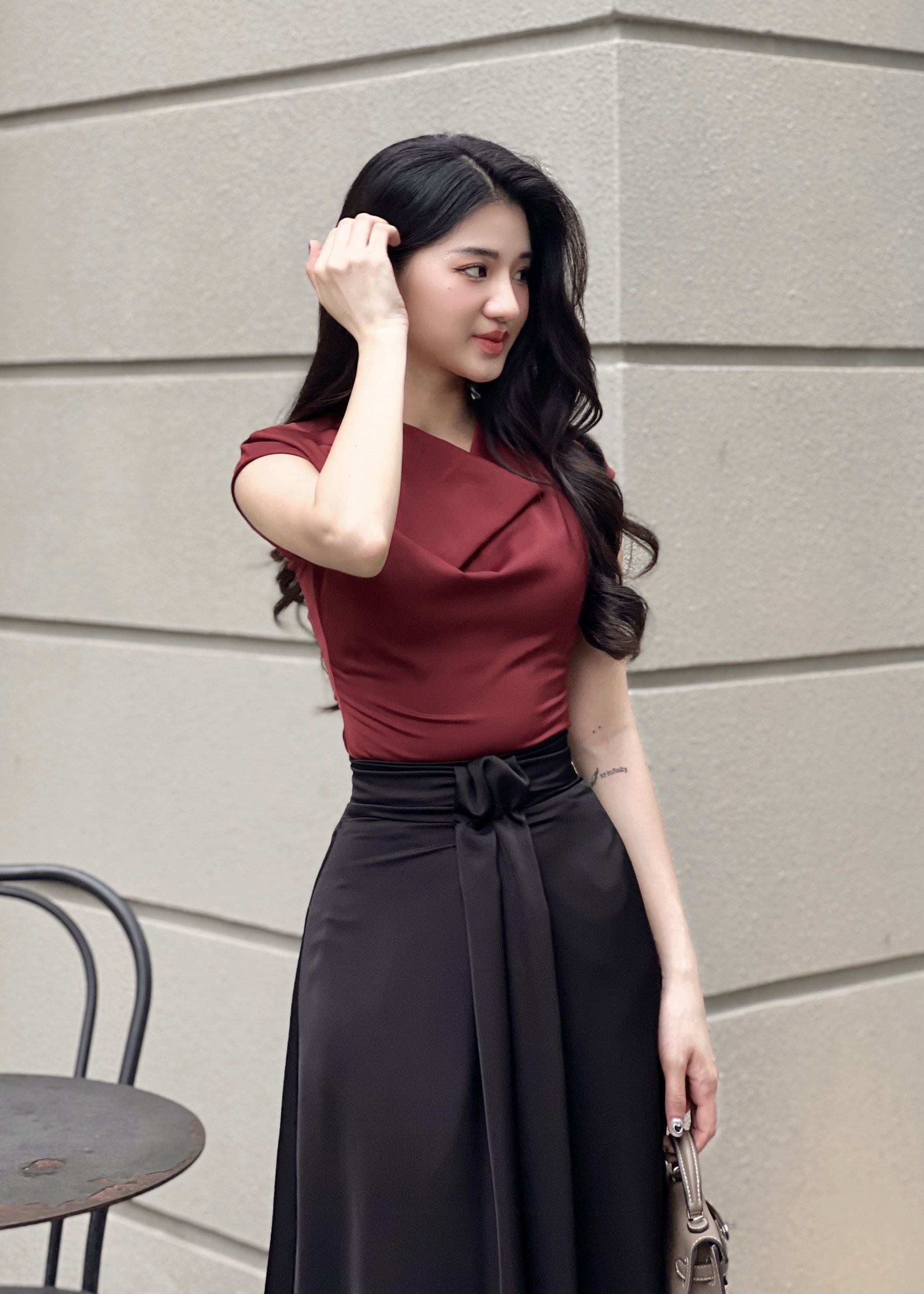 VELLE DESIGN chân váy lụa dáng chữ a , Alia chất lụa hàn dày dặn sang trọng