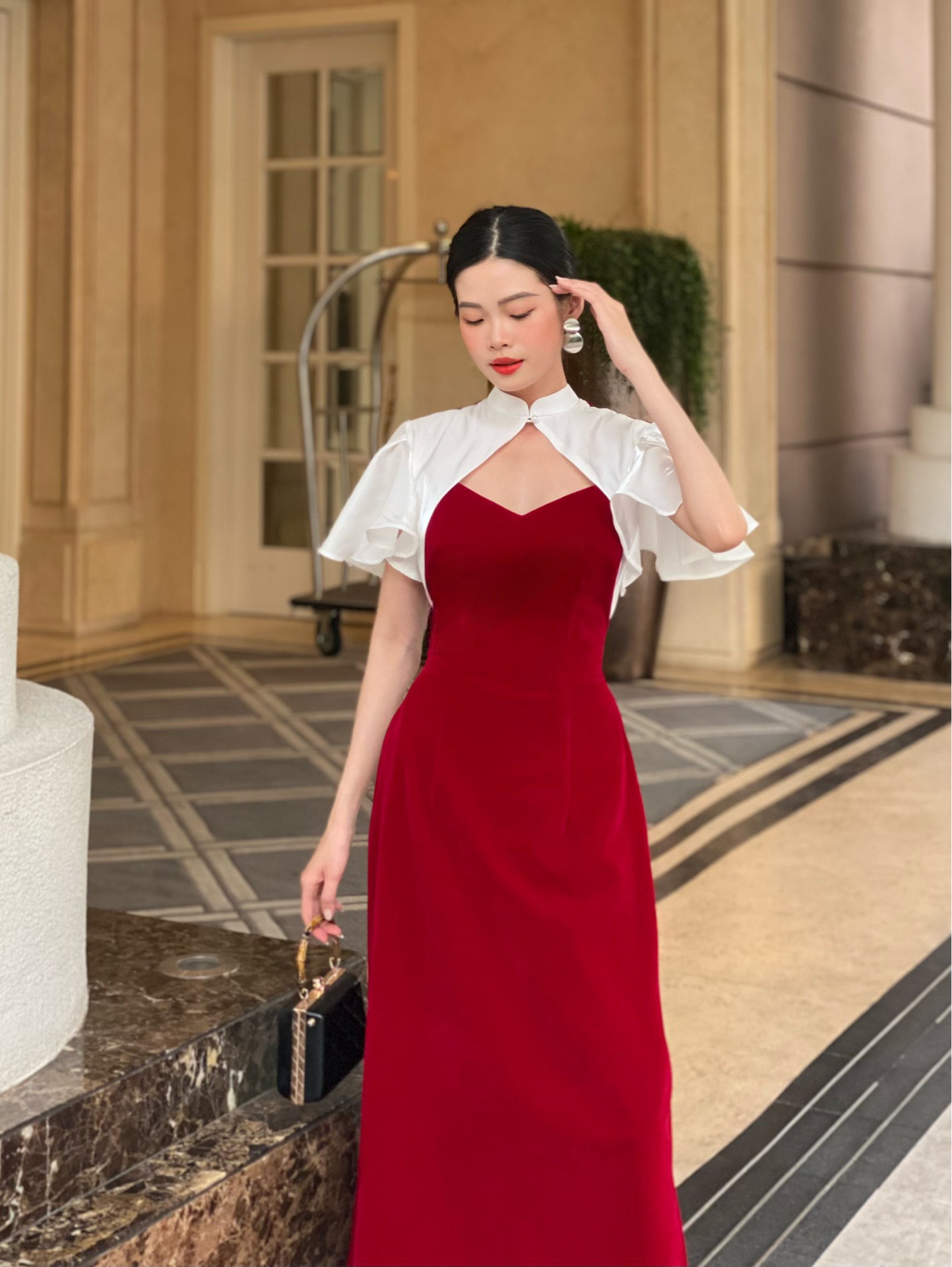 VELLE DESIGN- Áo dài CiCi chất lụa Tafta và chất Nhung dày dặn kèm quần lụa