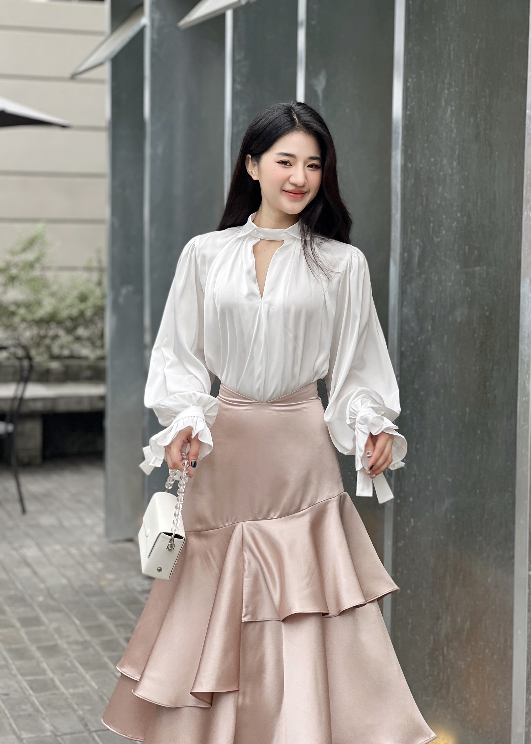 VELLE DESIGN váy bèo tầng Dothy kiểu dáng tiểu thư sang chảnh , chất lụa gold dày dặn sang trọng