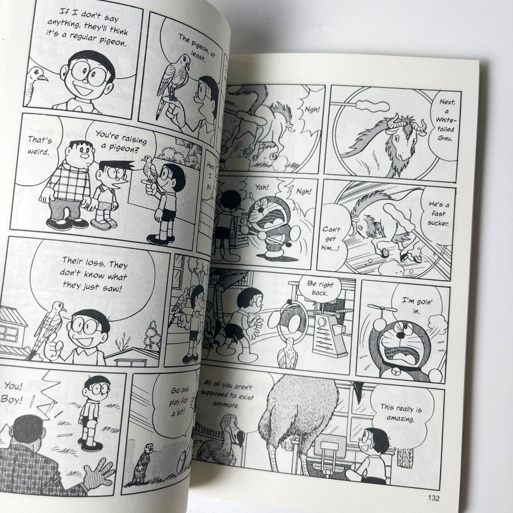 Sách - Truyện Doraemon Collection bản tiếng anh 8 cuốn