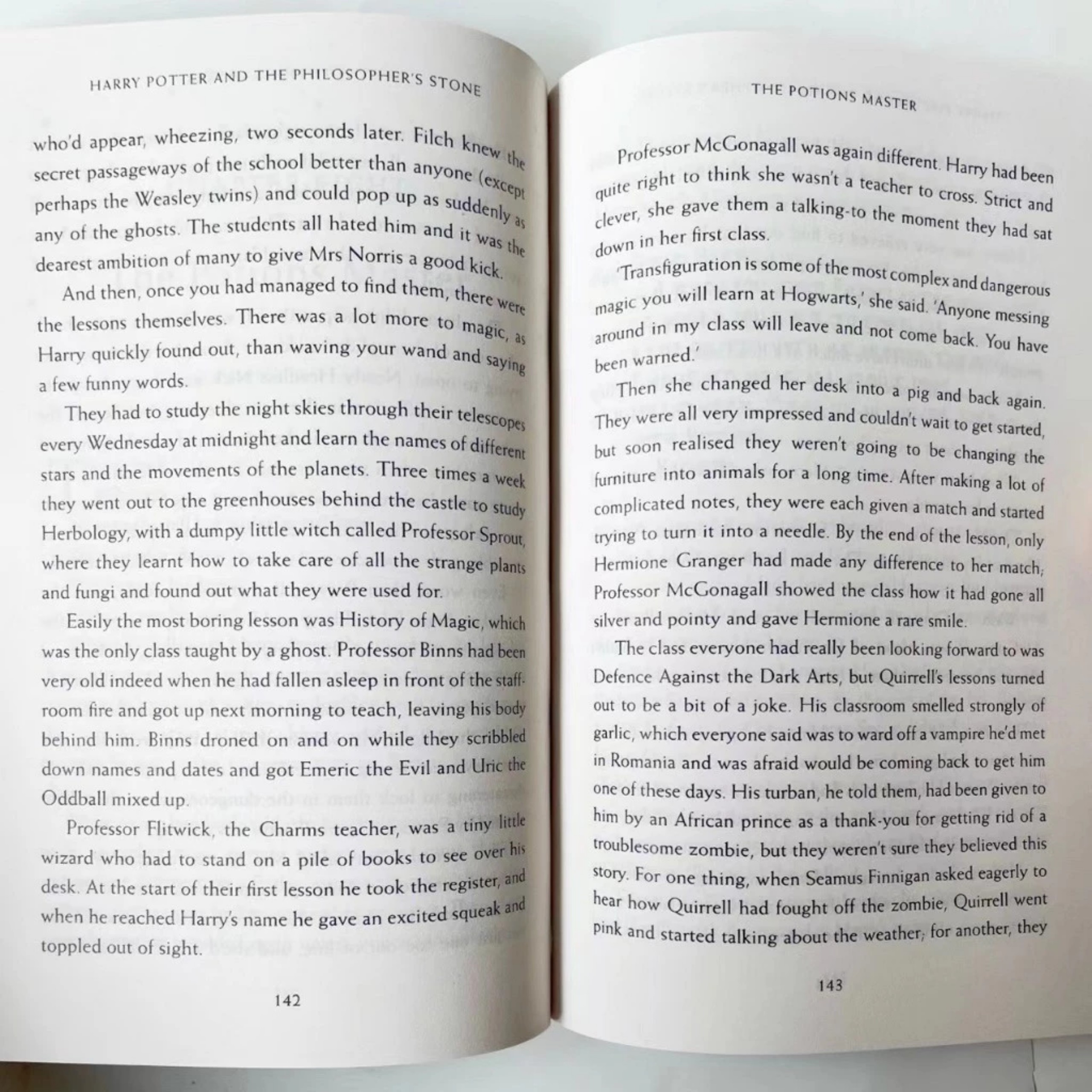 [Sách nhập] - Truyện Harry Potter 8 cuốn bìa mềm