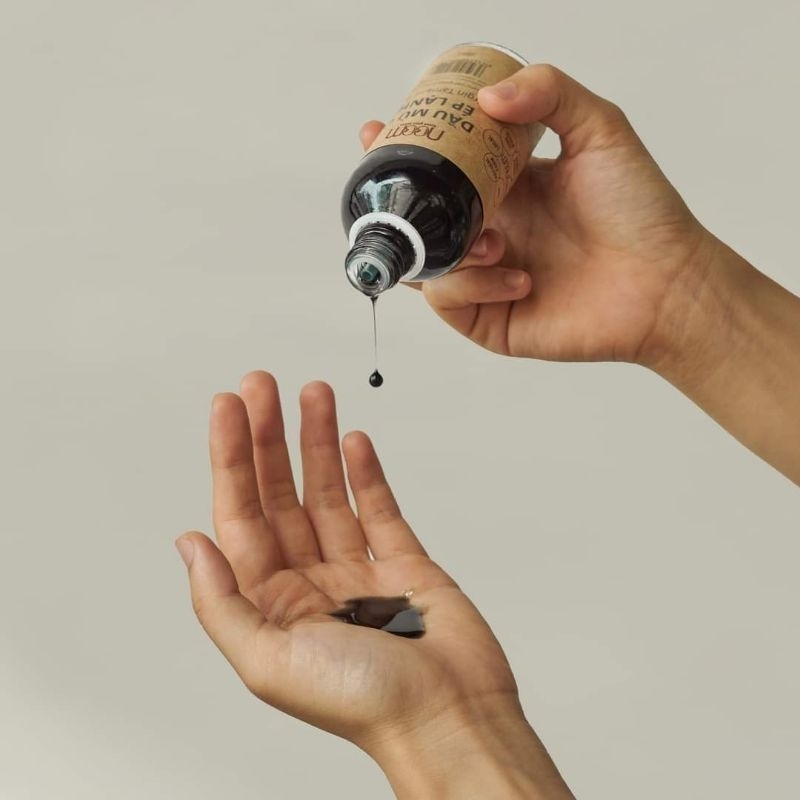 Dầu mù u Noom 350ml