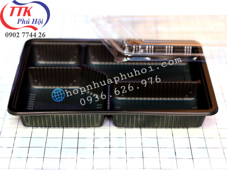Hộp nhựa 4 ngăn HT25