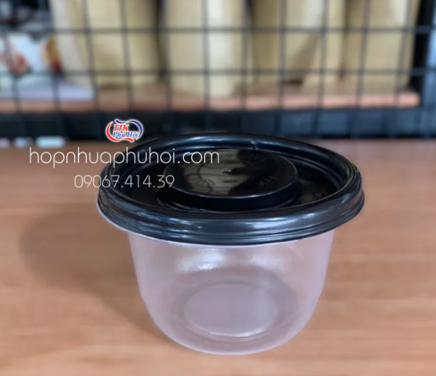 Hộp nhựa tròn đựng canh nắp đen