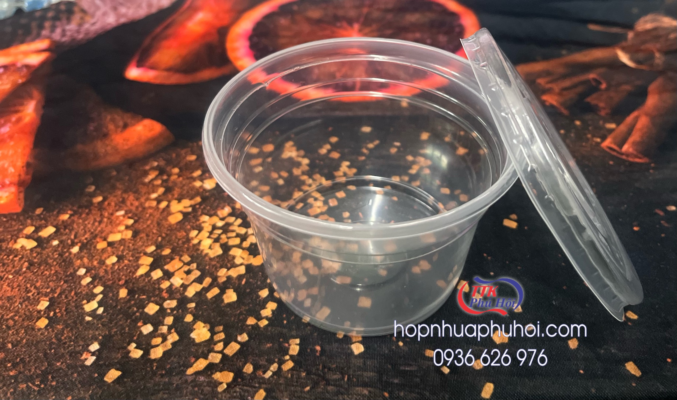 Hộp nhựa 400ml đựng canh