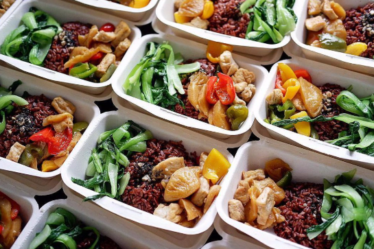 Hộp bã mía 1 ngăn nắp liền 600ml tại Tp HCM