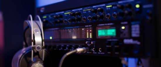 Tư vấn lắp đặt quán karaoke, bar, beer club…