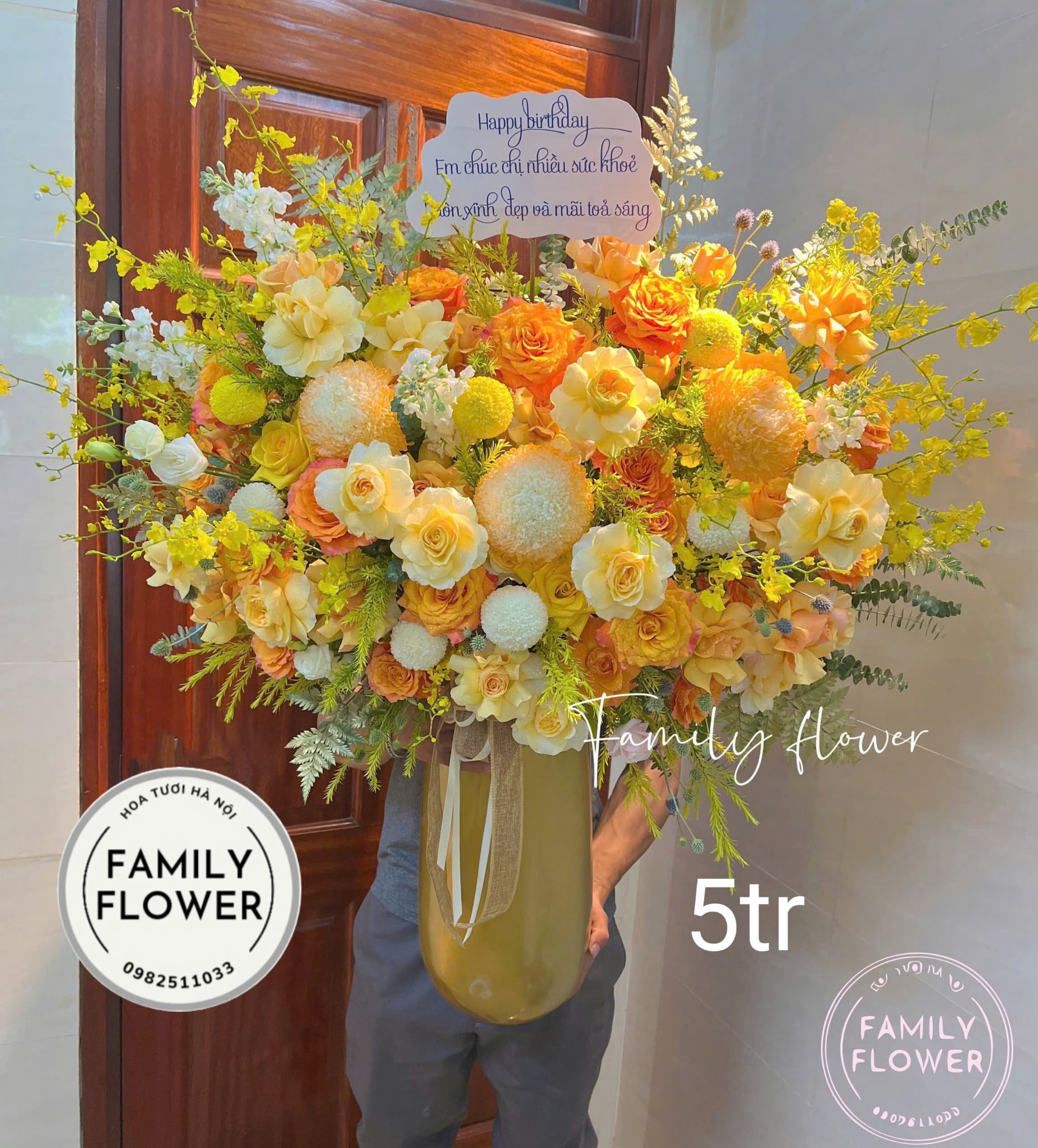 Gợi ý những mẫu bình hoa sang trọng tặng chúc mừng sếp, mẹ, vợ,... nhân ngày 8/3 tại Hà Nội ! Bình hoa tươi Hà Nội ! Hoa tươi tại nhà Family Flower