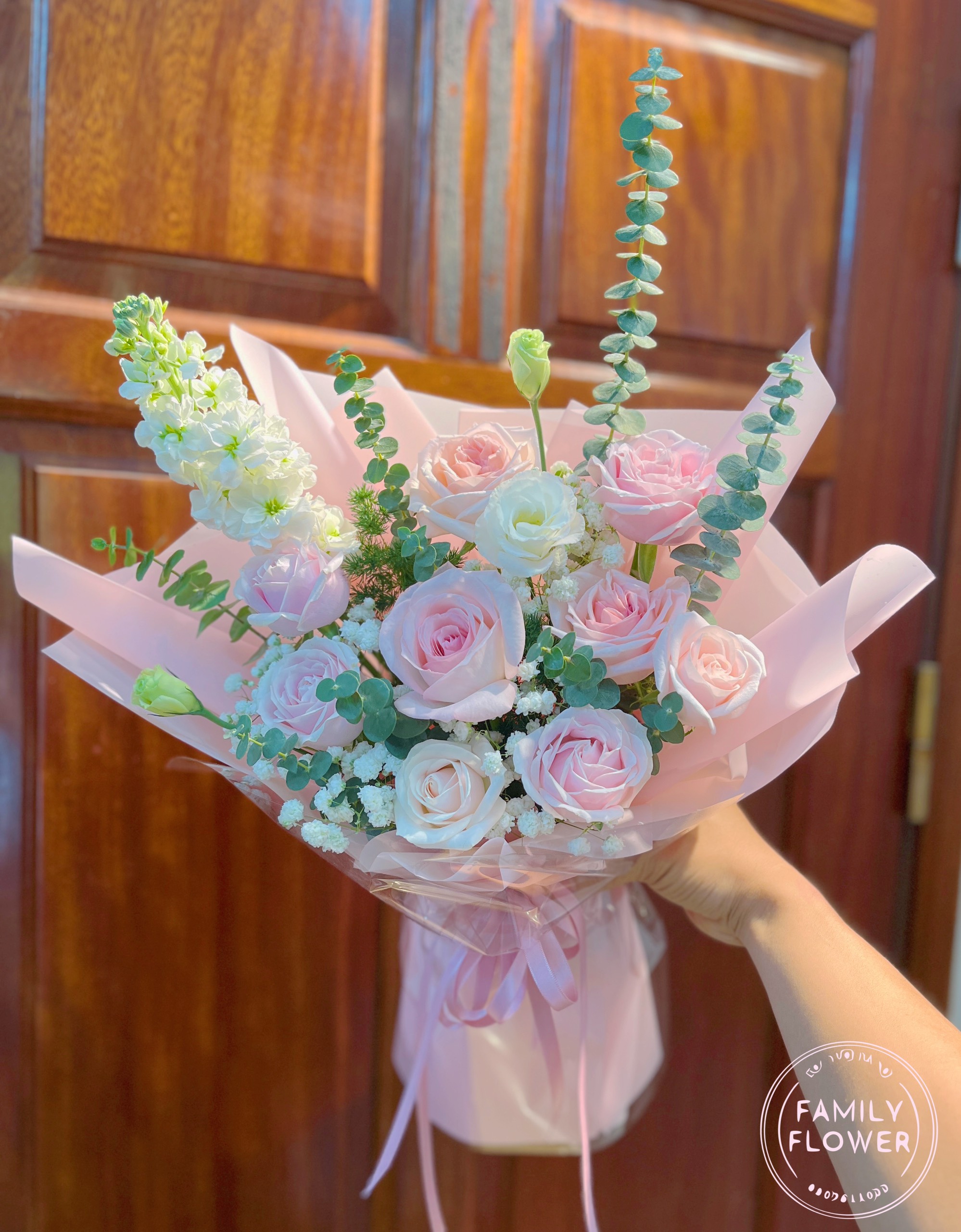 Hoa  tươi 20/10 tặng bạn gái  , vợ ở quận Cầu Giấy ,Ba Đình , Hoàn Kiếm , Thanh Xuân , Đống Đa Hà Nội