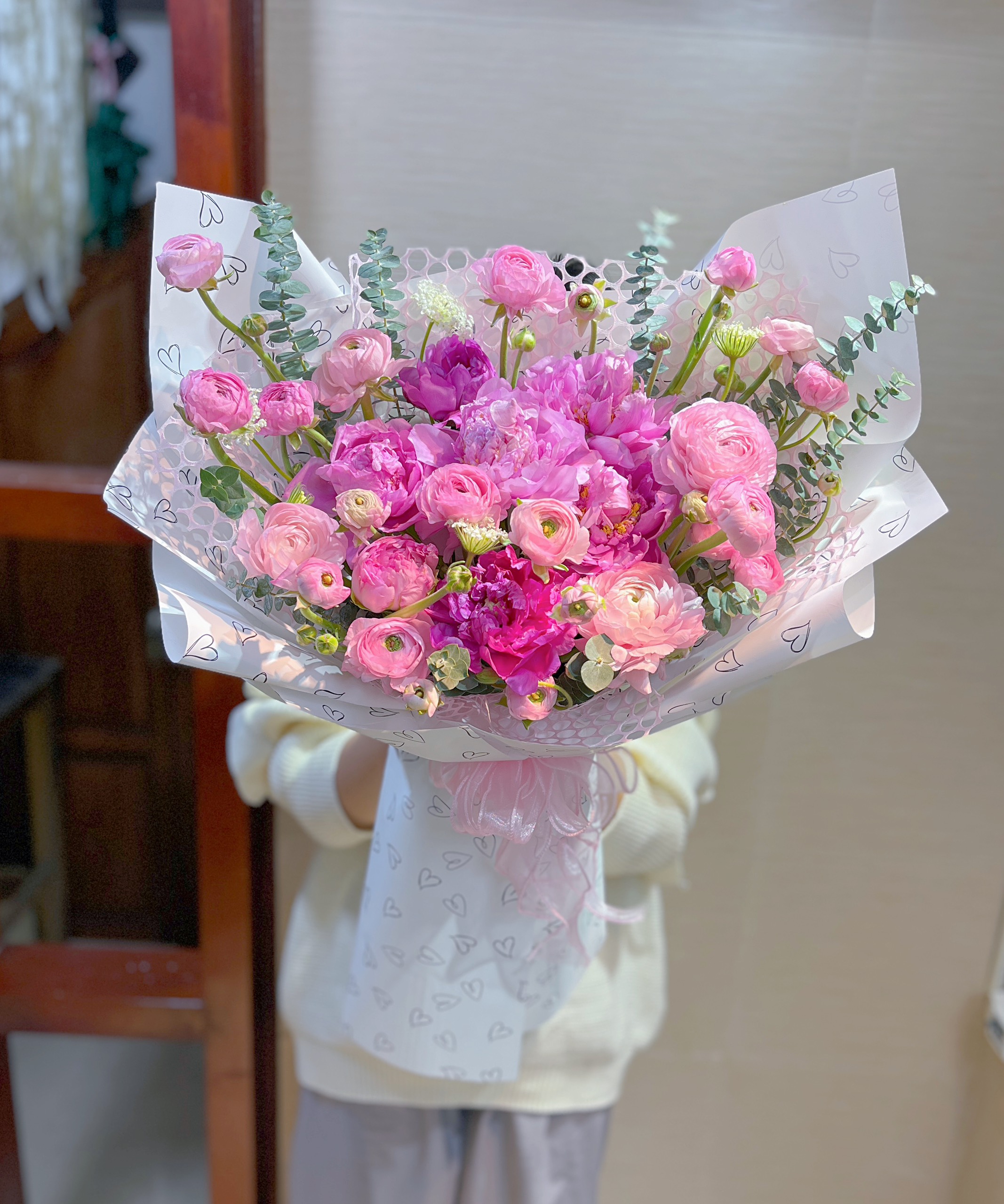 Hoa tươi 8/3 bạn đã biết chọn hoa gì chưa ? Hãy tham khảo FAMILY FLOWER để biết thêm chi tiết nhé!