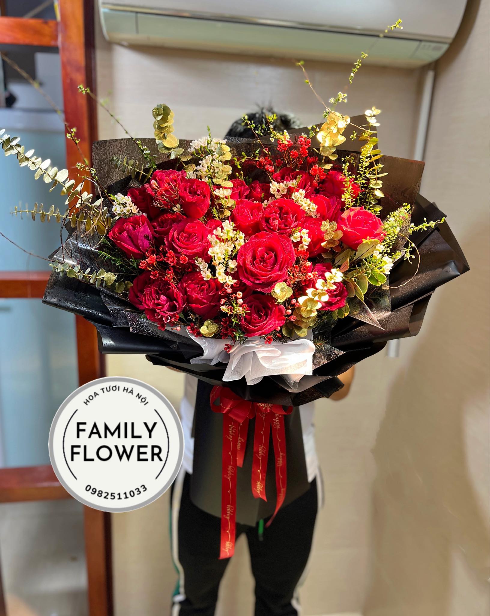Bó hoa hồng đỏ tặng ngươi yêu nhân dịp 8 tháng 3 ở quận Ba Đình Hà Nội ! Hoa 8tháng 3