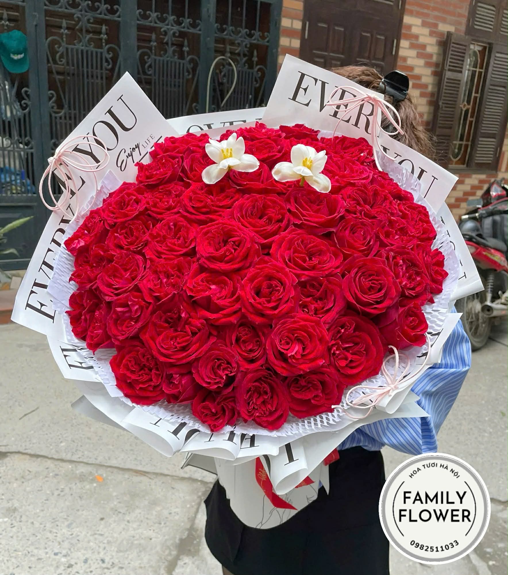 Bó hoa hồng đỏ tặng người yêu nhân ngày lễ tình yêu quận Ba Đình ! Hoa valentine ! Mua hoa valentine Hà Nội