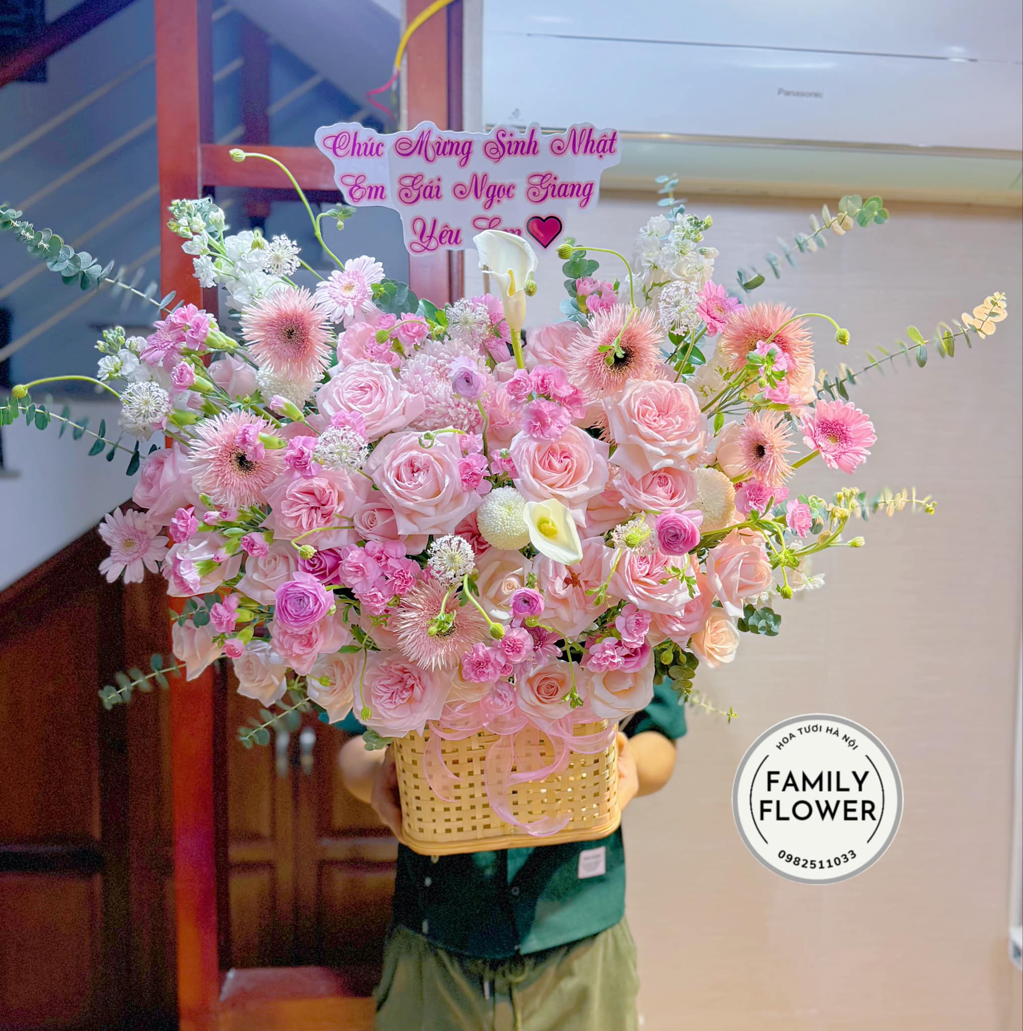 Lẵng hoa chúc mừng sinh nhật quận Ba Đình Hà Nội ! Hoa sinh nhật Hà Nội ! Hoa Hà Nội