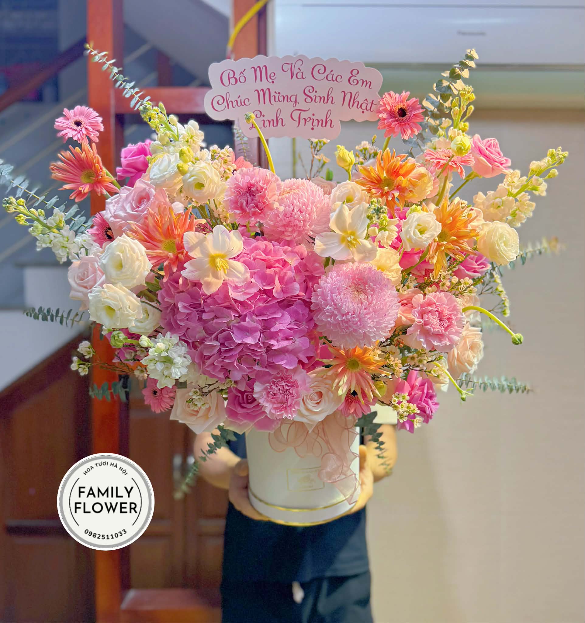 Hộp hoa tặng sinh nhật ! Hoa sinh nhật quận Cầu Giấy , Ba Đình Hà Nội! Family flower !