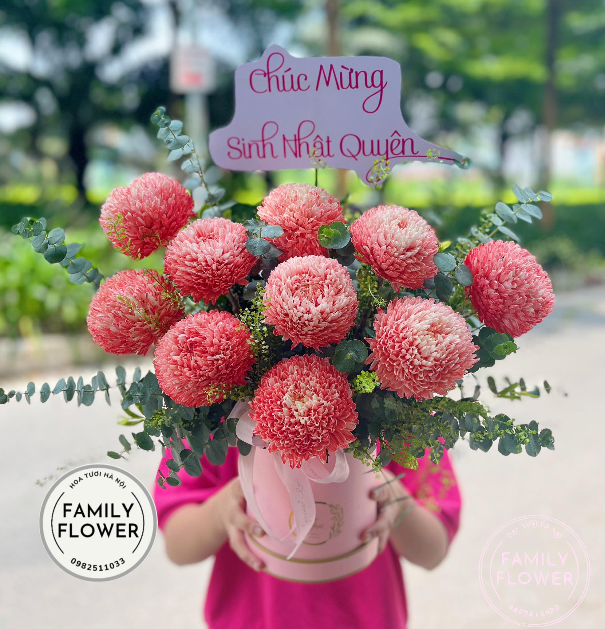 Hộp hoa cúc mẫu đơn tặng sinh nhật ở quận Cầu Giấy , Ba Đình , Hoàn Kiếm Hà Nội, hoa tươi Hà Nội