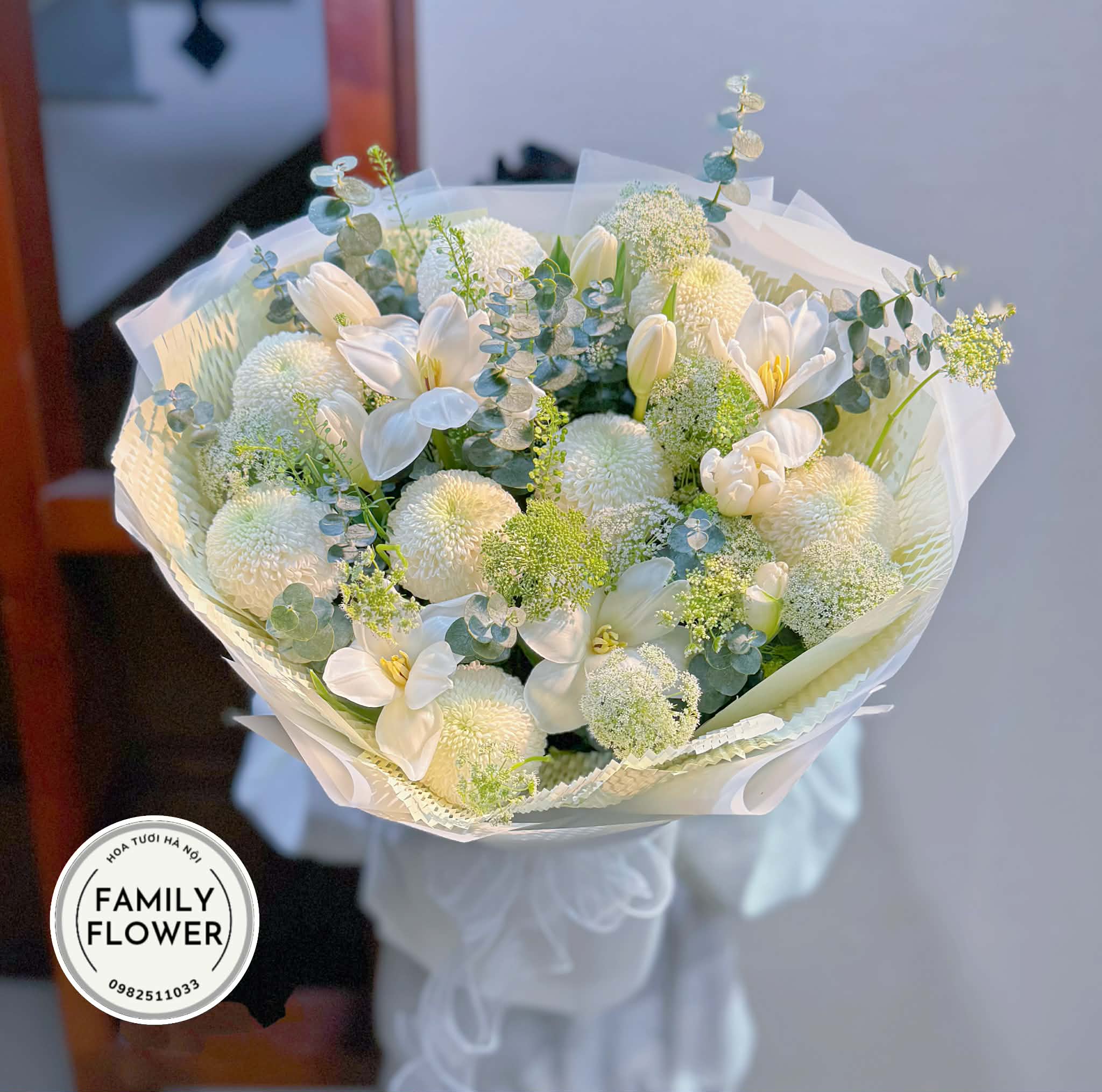 Bó hoa tulip mix hoa pinpong tặng người yêu ! Hoa tulip Hà Nội ! Family flower hoa tươi Hà Nội