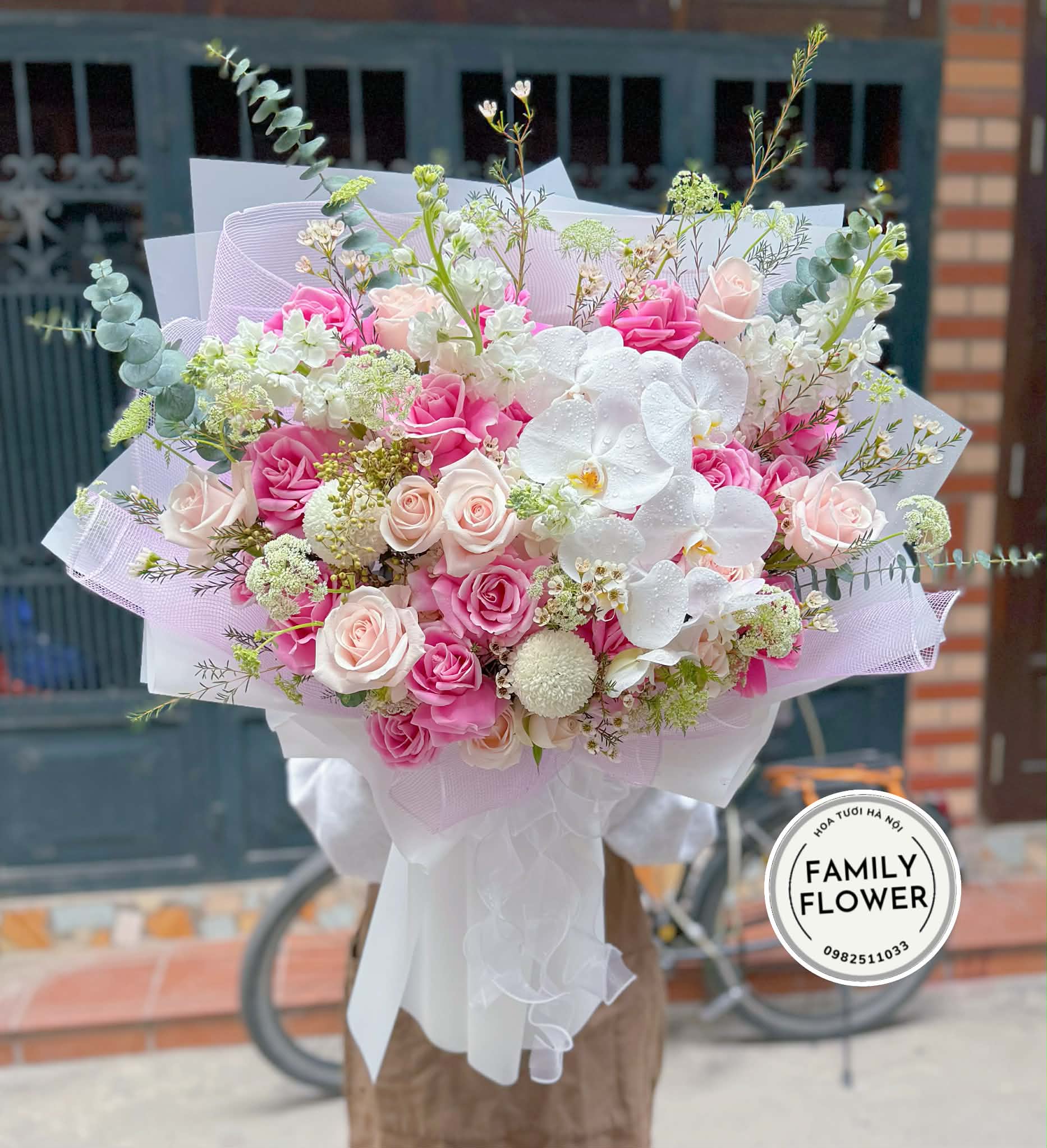 Bó hoa tặng vợ nhân dịp ngày cưới ! Family flower hoa tươi Hà Nội