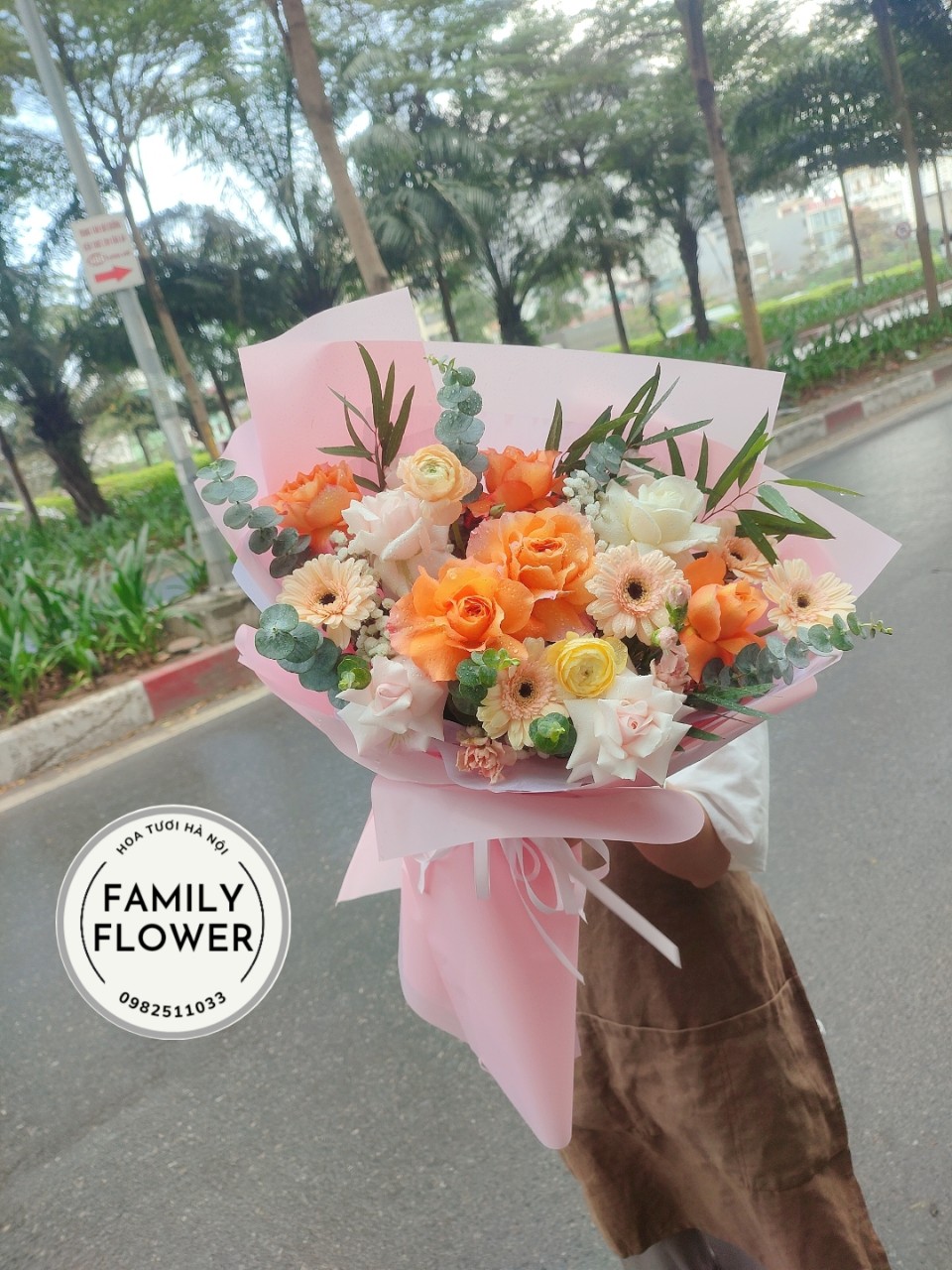 Bó hoa sinh nhật tone màu tone cam cao cấp _ Hoa tươi Cầu Giấy_ Điện hoa Hà Nội