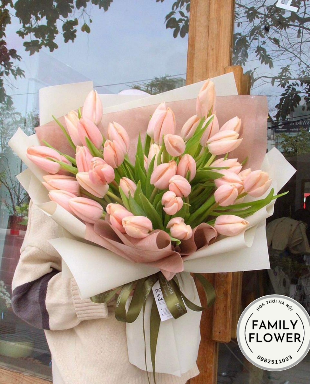 Bó hoa Tulip tặng người yêu tại Hà Nội ! Điện hoa Hà Nội .