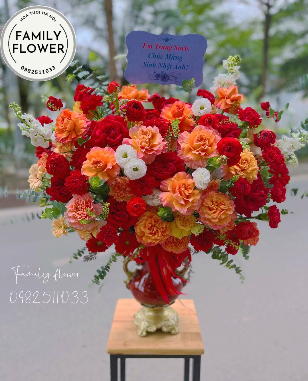 Mua hoa tươi Hà Nội ! Bình hoa tặng sếp đẹp ở quận Cầu Giấy , Ba Đình Hà Nội