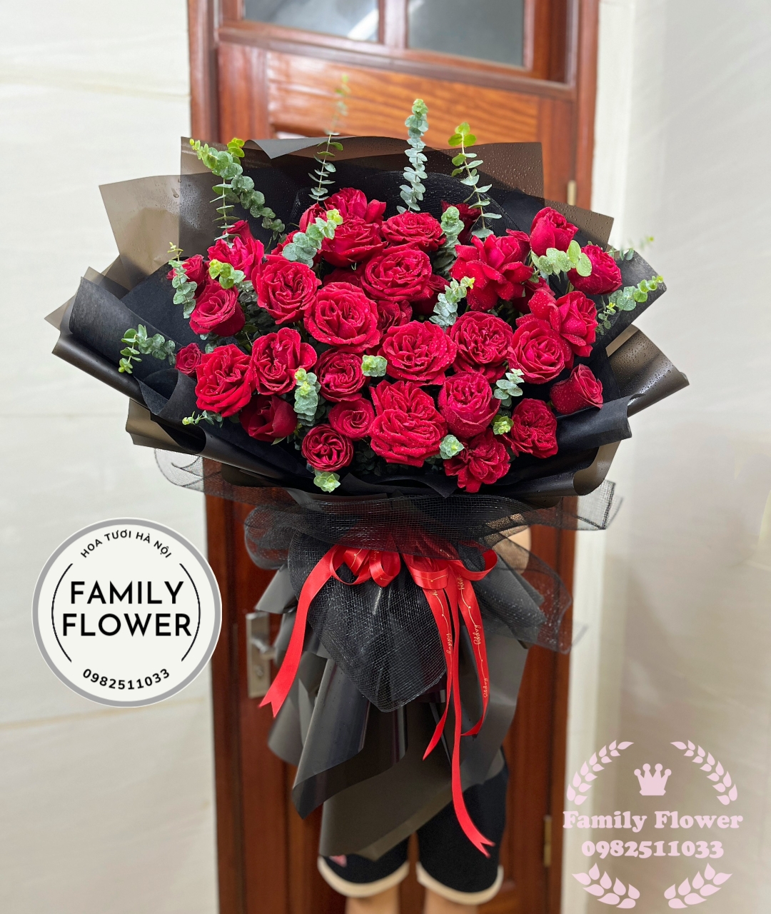 Bó hoa hồng đỏ tặng người yêu nhân dịp 20 tháng 10 ! Hoa tặng ngày phụ nữ Việt Nam 20 -10, hoa tươi Hà Nội