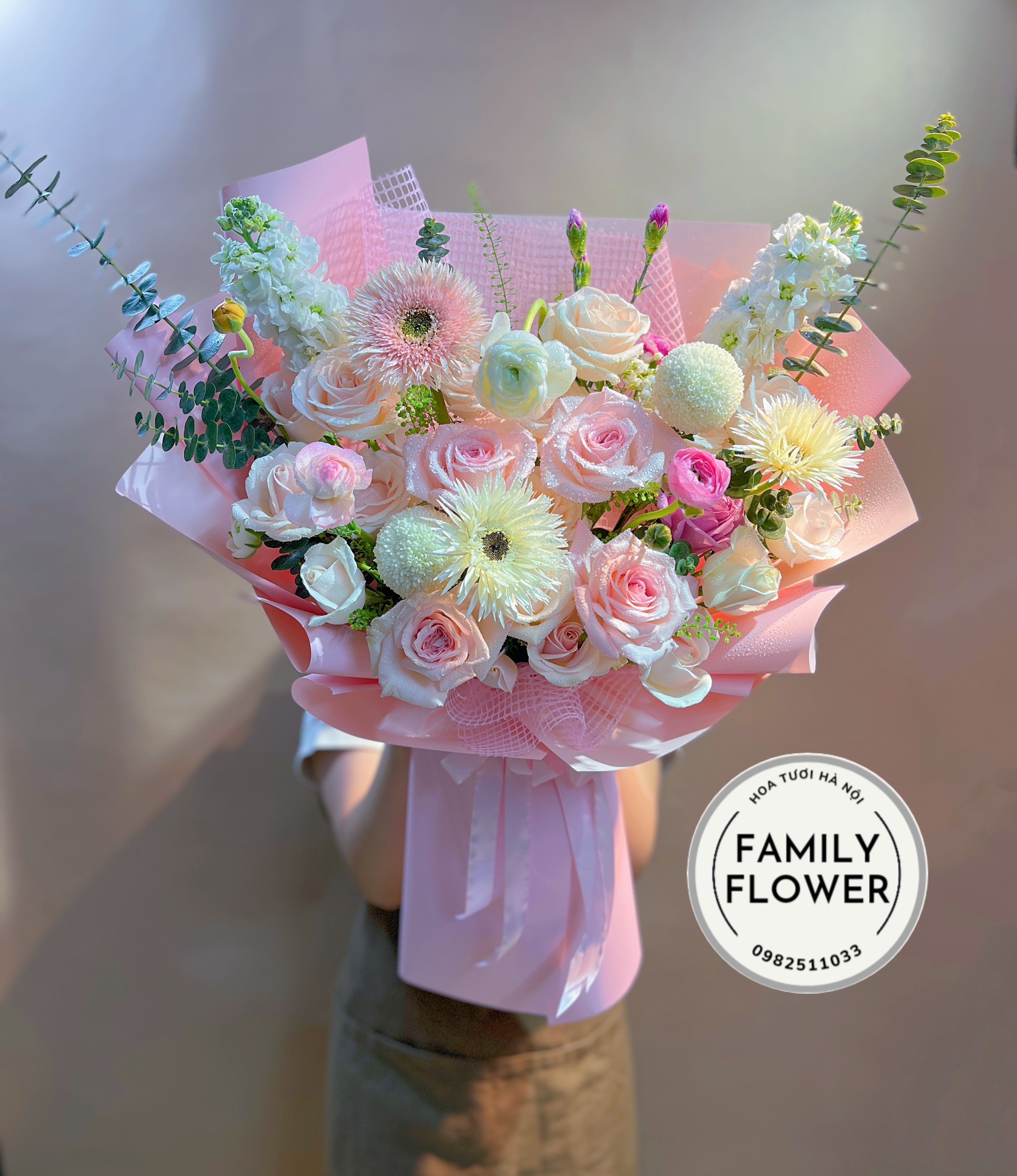 Bó hoa hồng đỏ tặng valentine trắng ở Hà Nội ! Hoa valentine trắng Hà Nội 