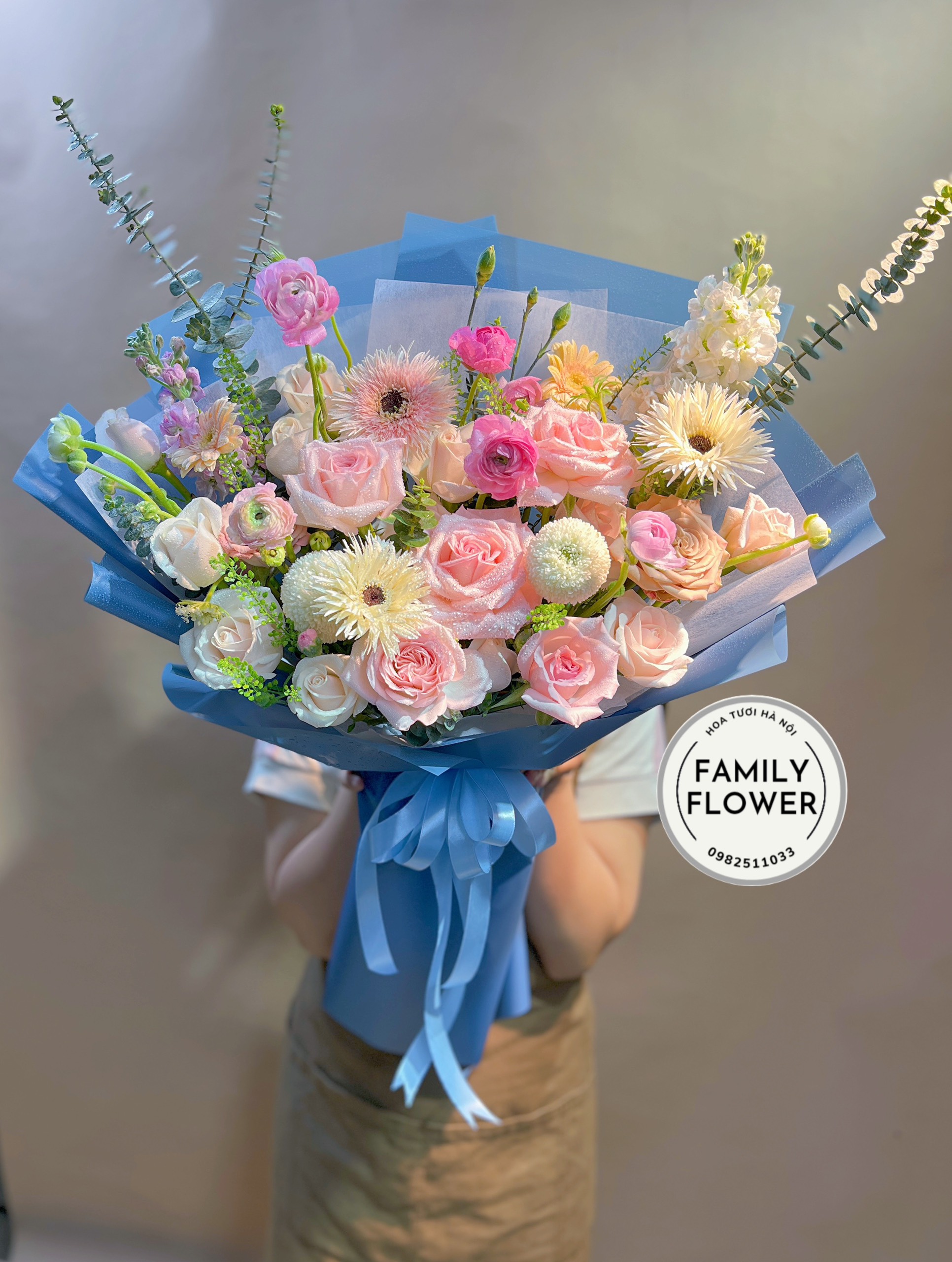 Bó hoa chúc mừng sinh nhật quận Cầu Giấy ! Mua hoa tươi Hà Nội