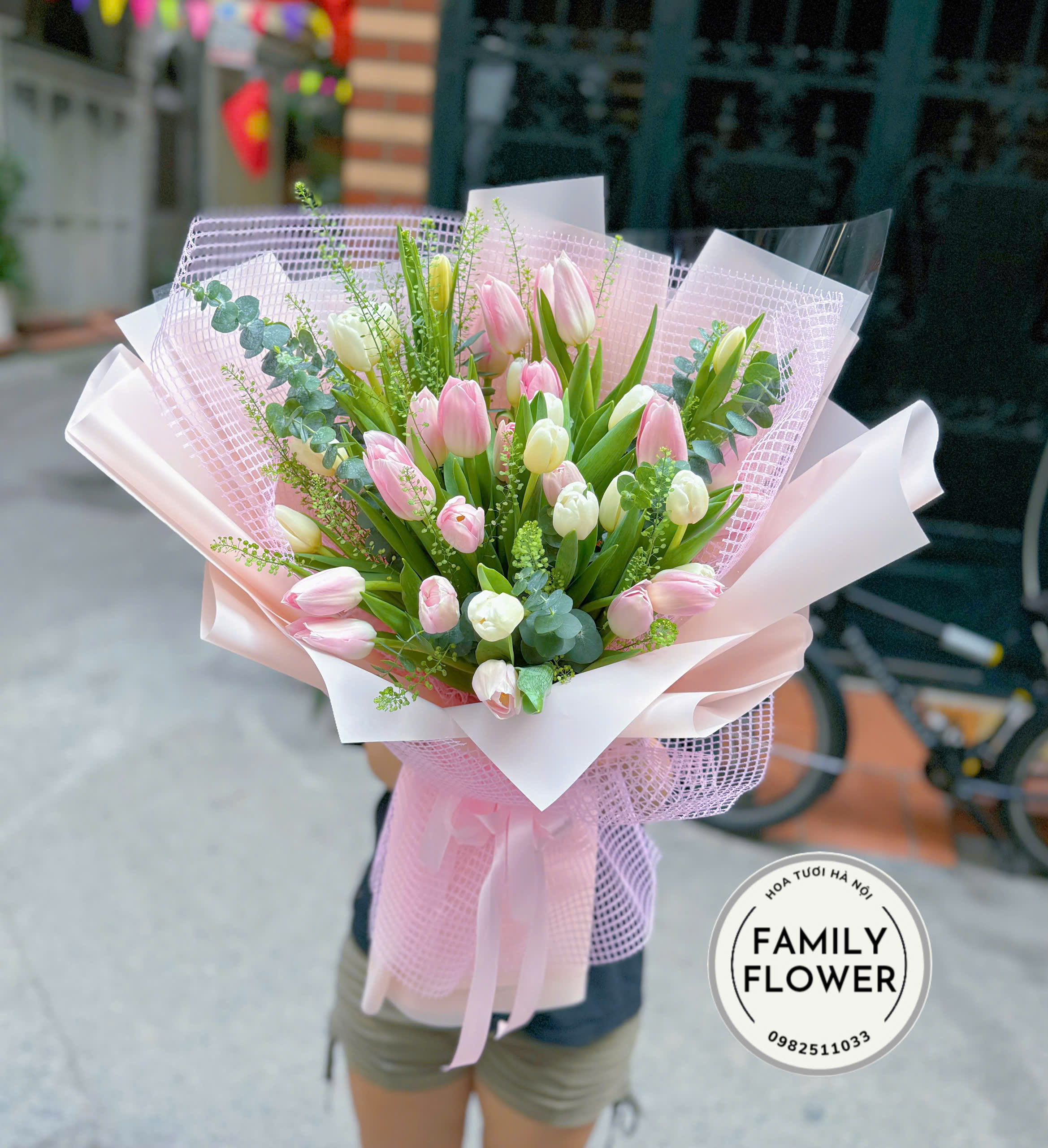 Hoa tulip ! Bó hoa tulip tặng bạn gái ở Hà Nội ! Mua hoa tulip Hà Nội
